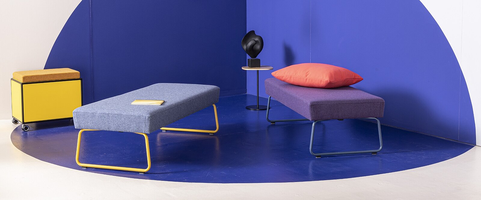 Requisiti rigidi, soluzioni fisse? Non con Reefs flex! Perché i moduli flessibili rendono semplice e veloce ripensare gli spazi dedicati all’attesa e al relax.